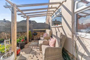 Photo 32- click for photo gallery